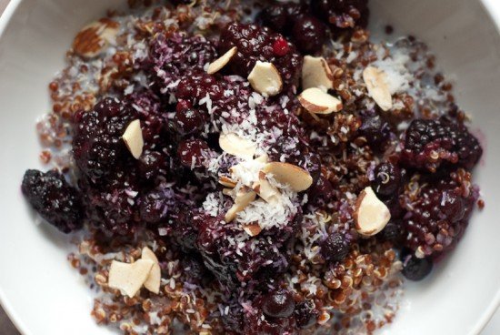 breakfast quinoa with blackberries, blueberries and balsamic vinegar