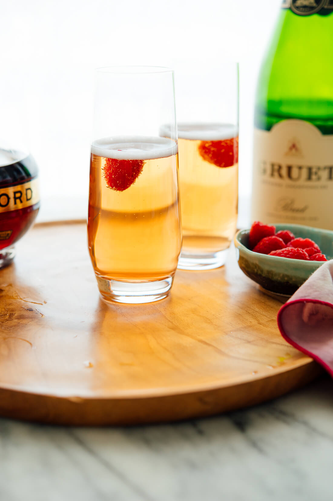 classic kir royale cocktail