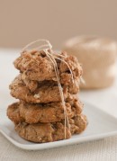 Maple Oat Chocolate Chip Cookies