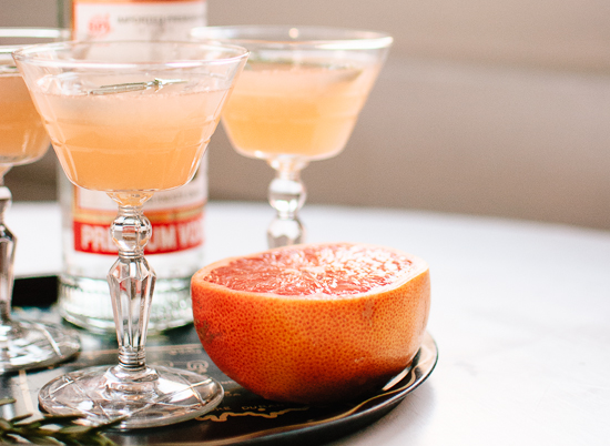 grapefruit, honey and rosemary vodka cocktail