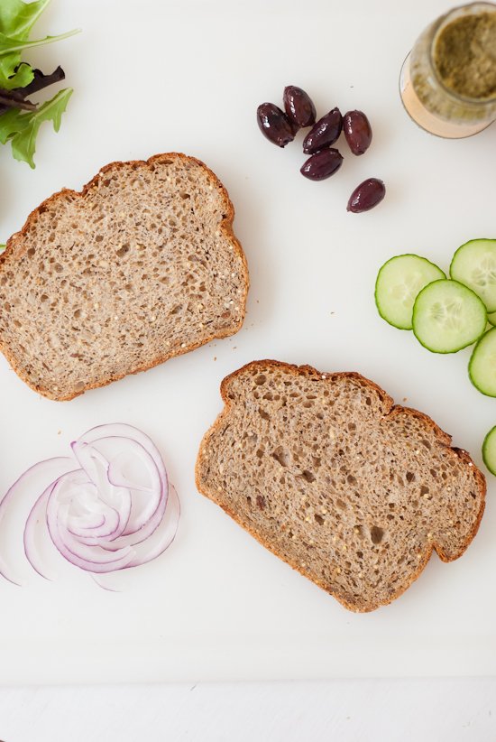 Greek sandwich ingredients