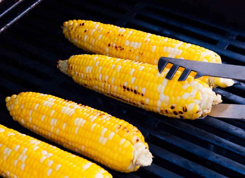 how to grill corn on the cob