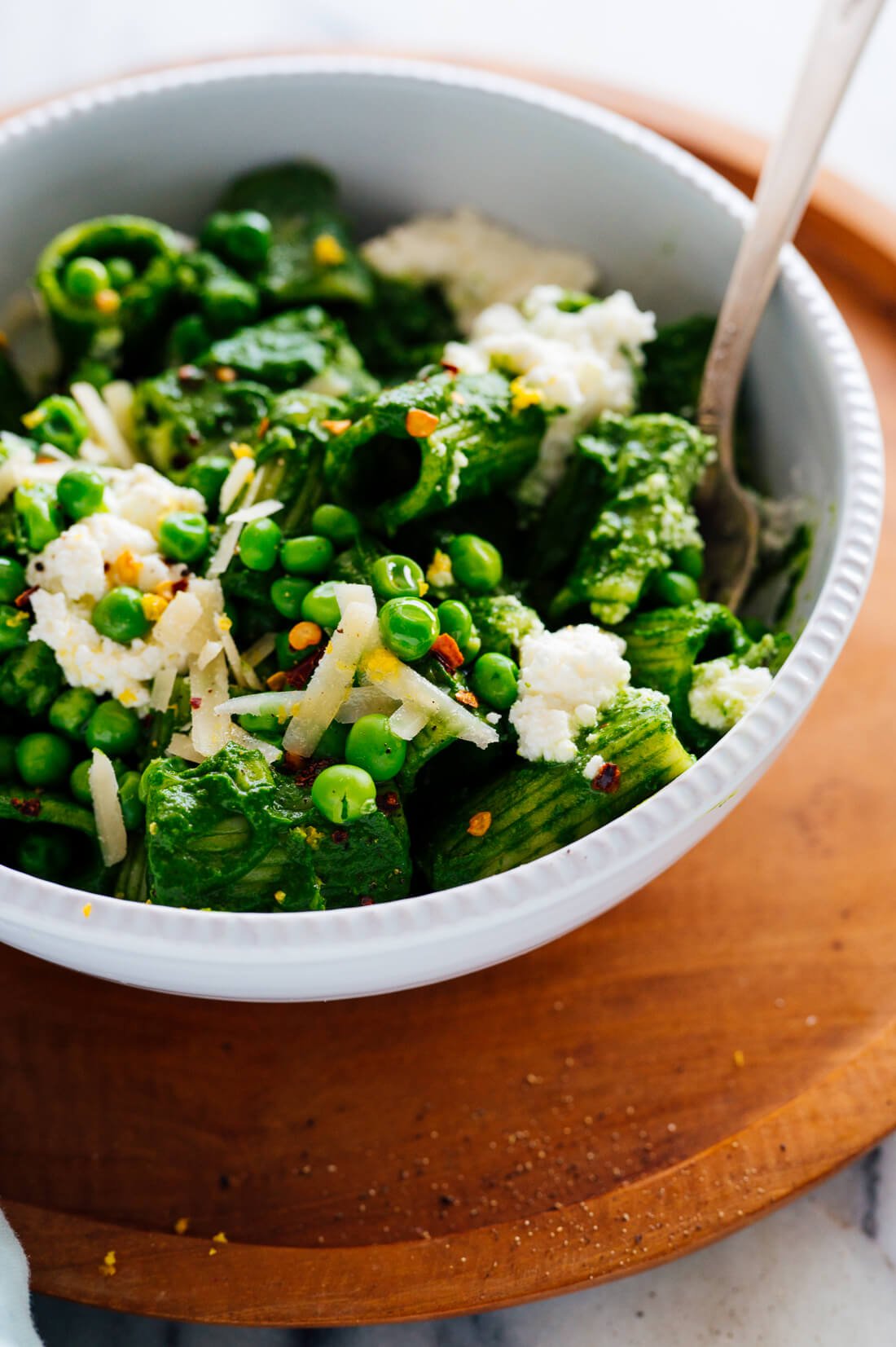 Lemony Kale Pasta in a bowl