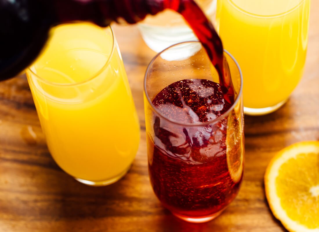 pomegranate mimosas recipe