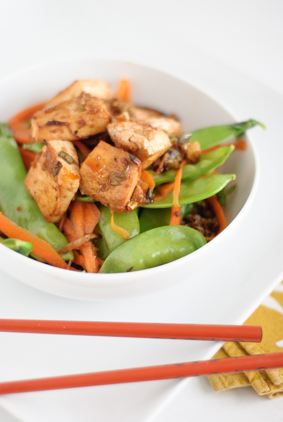 roasted tofu with quinoa and steamed veggies