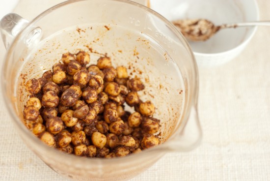 spicy baked chickpeas