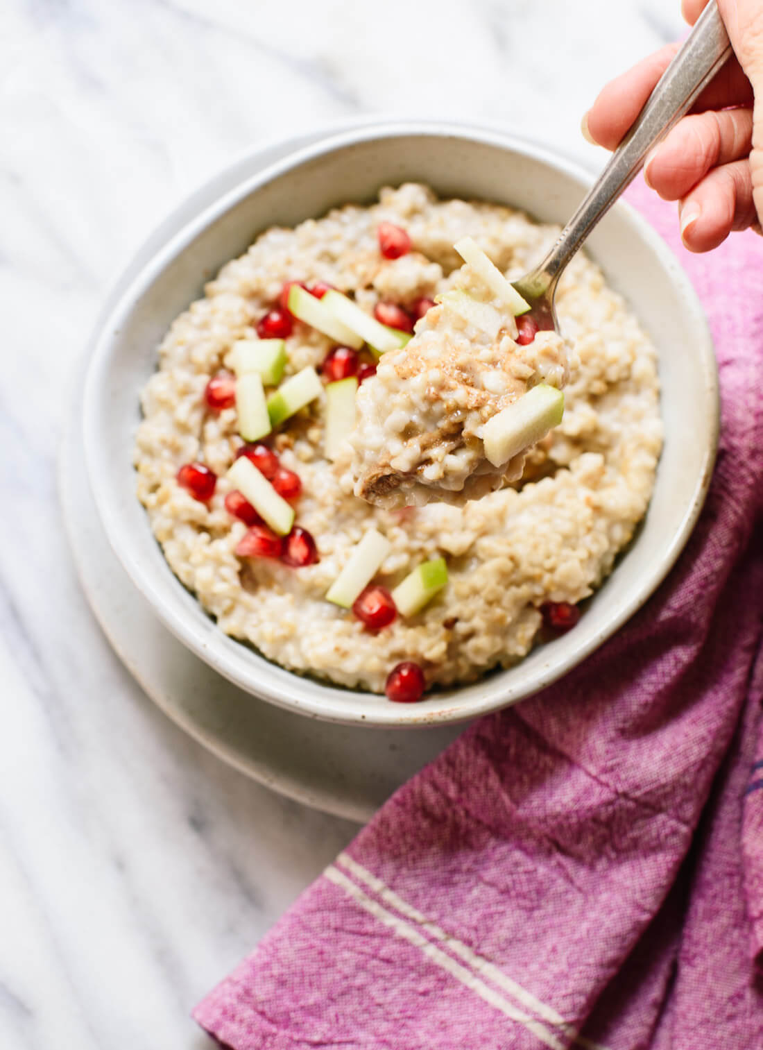 Learn how to make the best steel-cut oats here! Topping suggestions included. cookieandkate.com