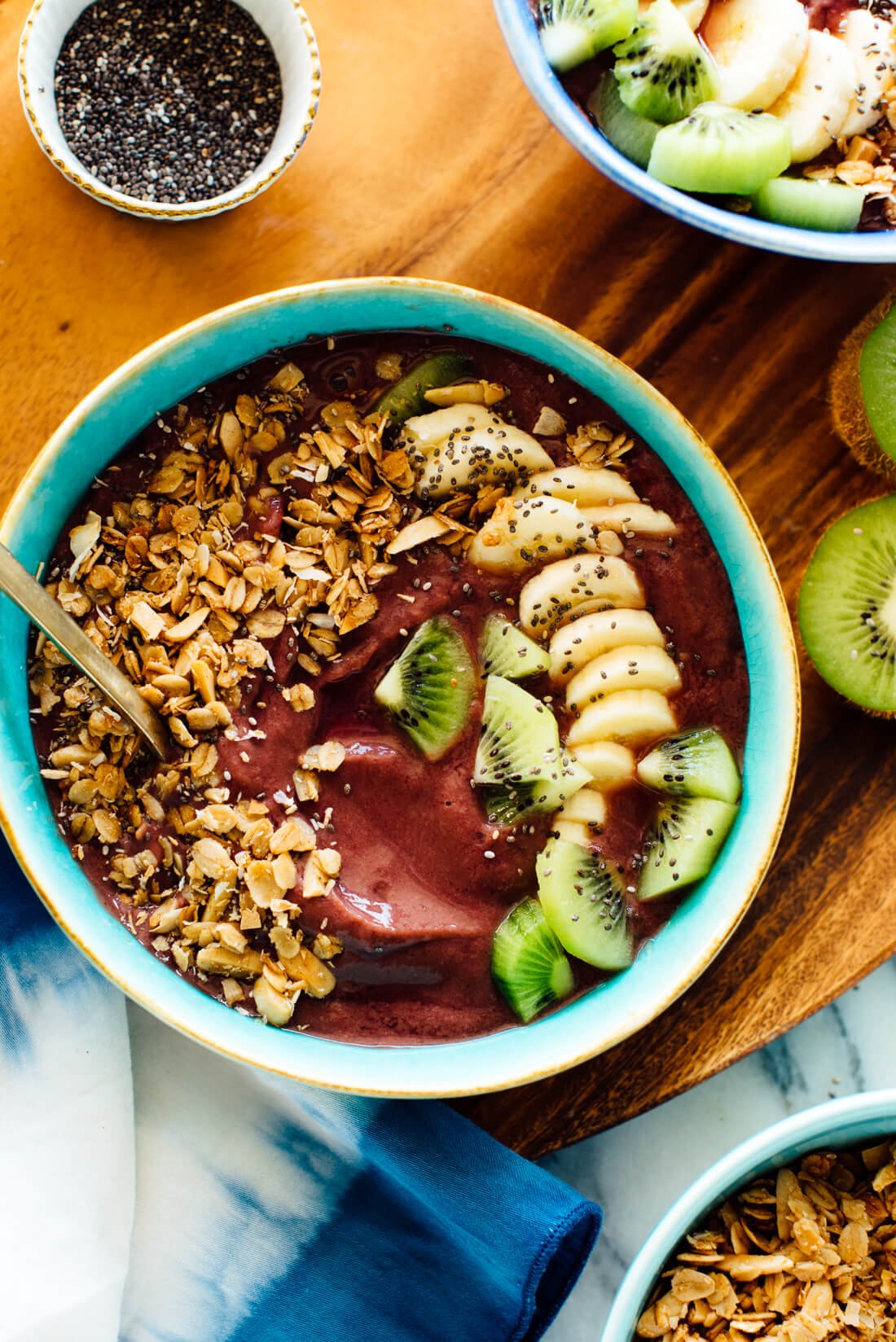 tropical acai bowl recipe