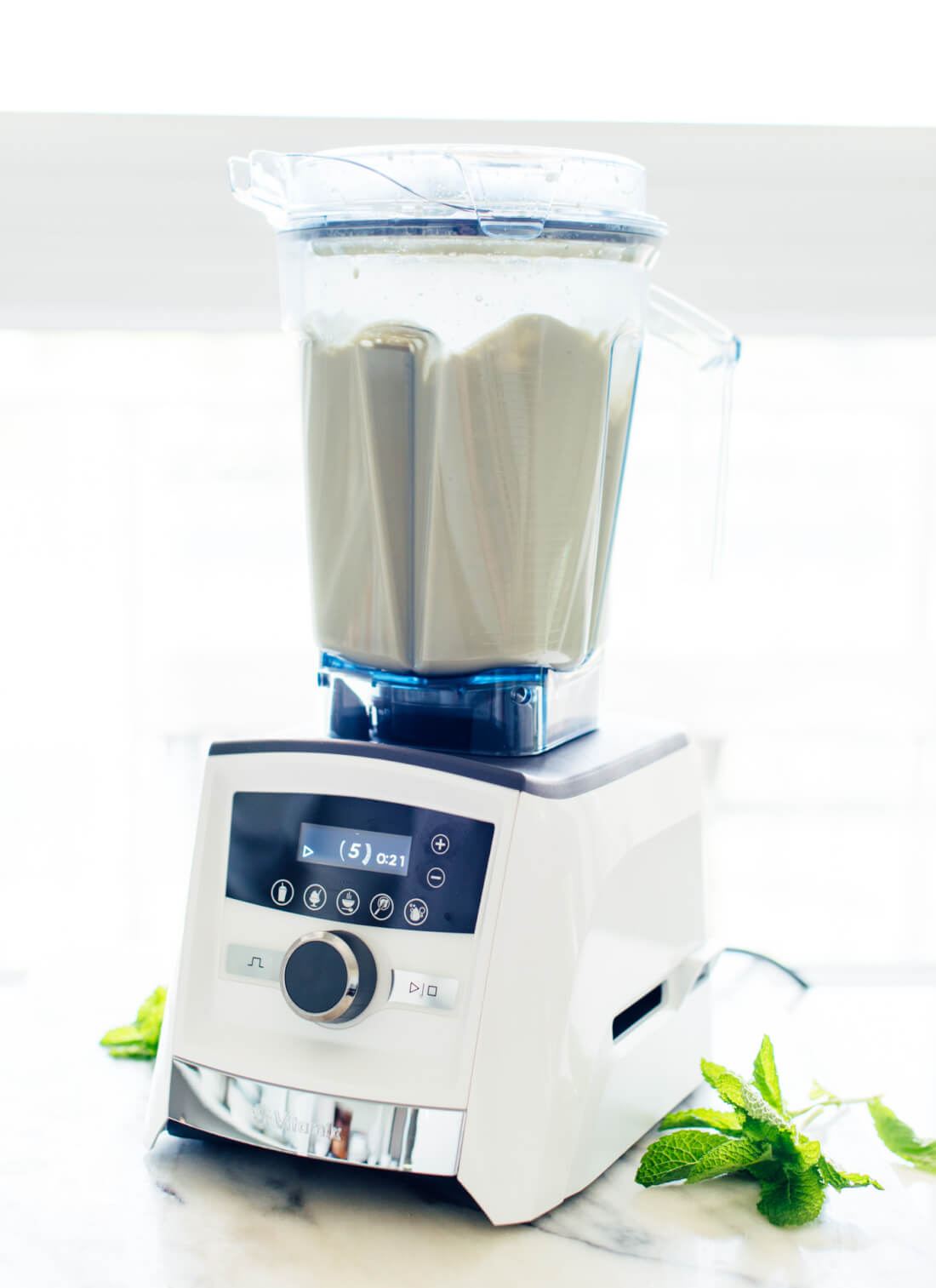 Vitamix A3500 Ascent Series Blender