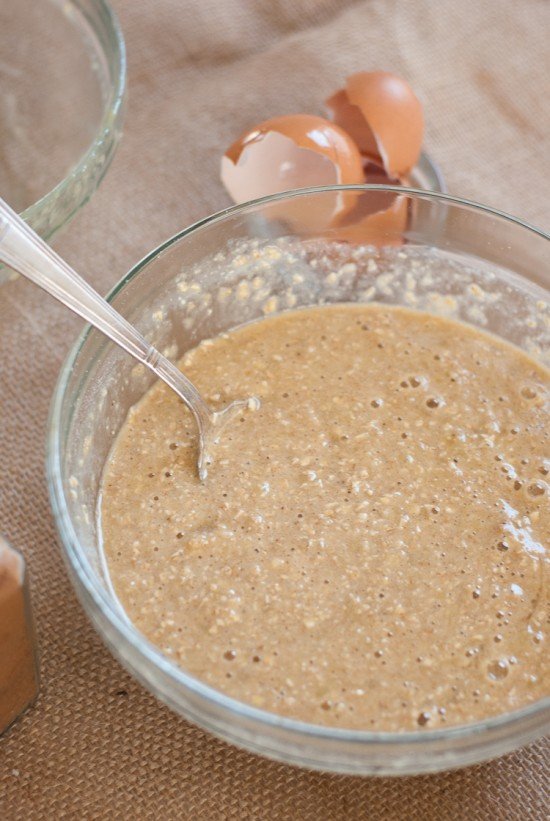 whole grain banana pancakes batter with oat flour